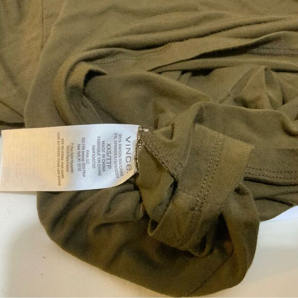 $145 Vince Women's Green Easy Long Sleeve Modern Turtleneck Stretch Top Size XXS - Picture 7 of 9